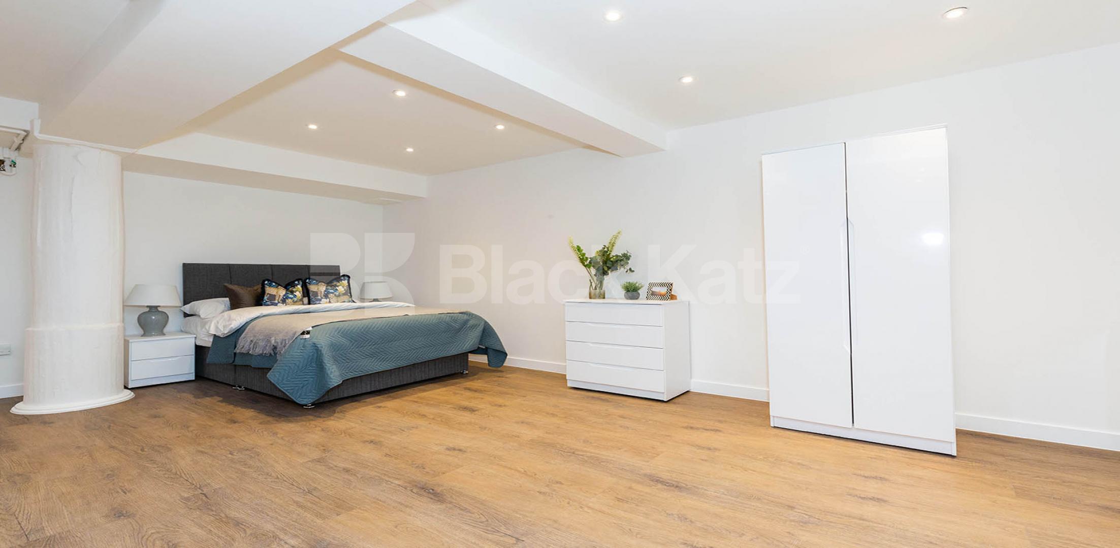 Studio apartment with loft style features in a modern private development  Tyssen Street - Springfield House, Dalston